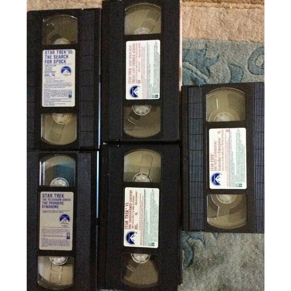 Star Trek Lot: 3 DVD'S, 5 VHS Tapes and 4 Paperback Books - Picture 10 of 10